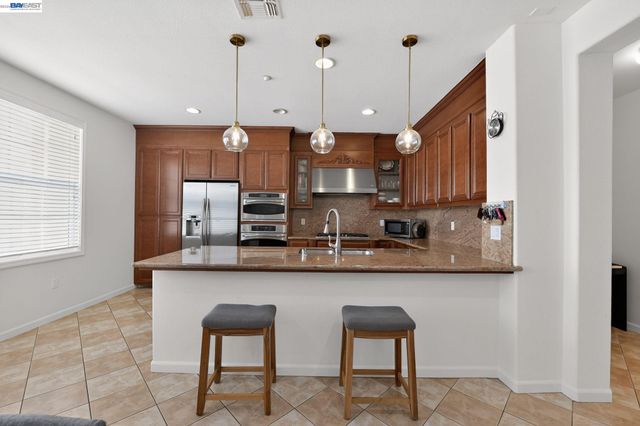 4692 Rimini Ct, Dublin, CA 94568