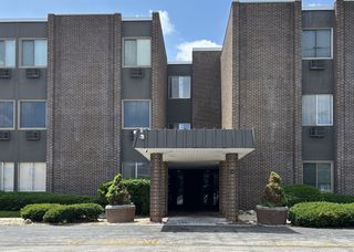 1117 Leavitt Avenue 110, Flossmoor, IL 60422