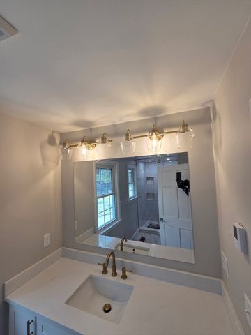 4 Enon Road, Wenham, MA 01984