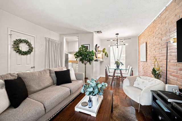 3400 Timmons Lane 80, Houston, TX 77027