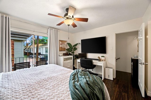 3400 Timmons Lane 80, Houston, TX 77027