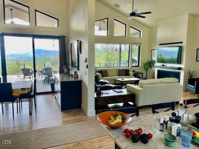 693 Ironwood Drive, Eagle Point, OR 97524