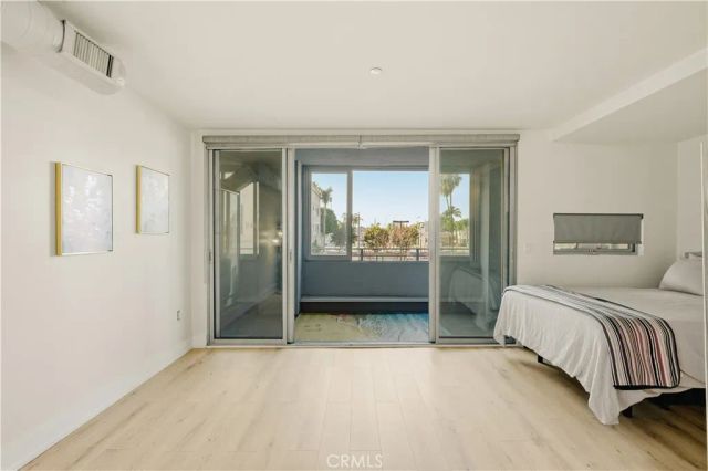 433 Pine Avenue 201, Long Beach, CA 90802