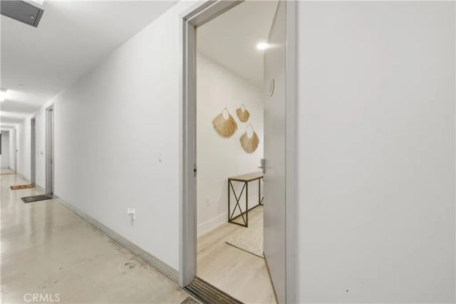 433 Pine Avenue 201, Long Beach, CA 90802