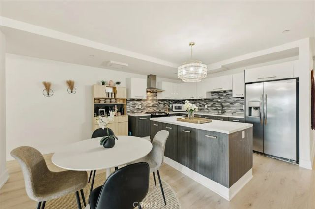 433 Pine Avenue 201, Long Beach, CA 90802