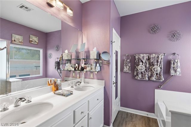 2312 Saddlebill Court, North Las Vegas, NV 89084