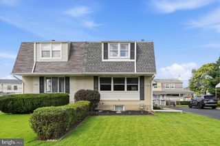 1324 PARKLANE RD, Swarthmore, PA 19081