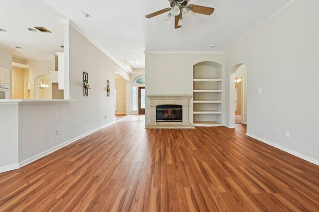 3114 Autumn Court, Pearland, TX 77584