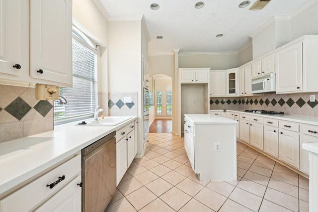 3114 Autumn Court, Pearland, TX 77584