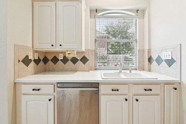 3114 Autumn Court, Pearland, TX 77584