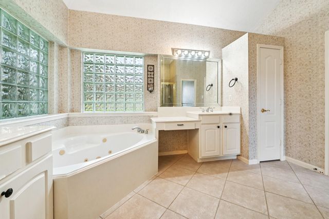 3114 Autumn Court, Pearland, TX 77584