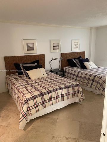 5555 Collins Ave 7Z, Miami Beach, FL 33140