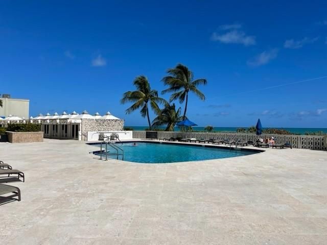 5555 Collins Ave 7Z, Miami Beach, FL 33140