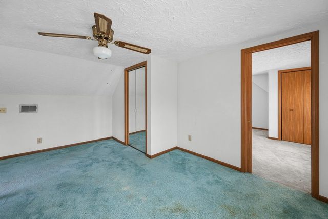 2421 34th Street, Moline, IL 61265