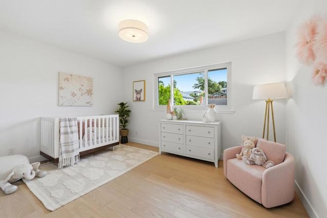2740 Comstock Circle, Belmont, CA 94002