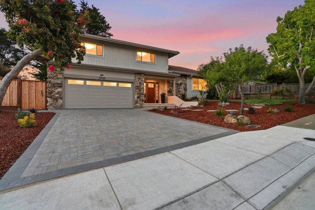 2740 Comstock Circle, Belmont, CA 94002