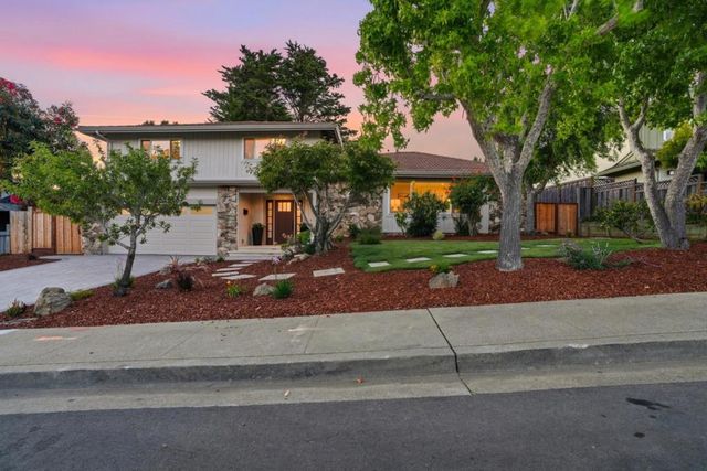2740 Comstock Circle, Belmont, CA 94002