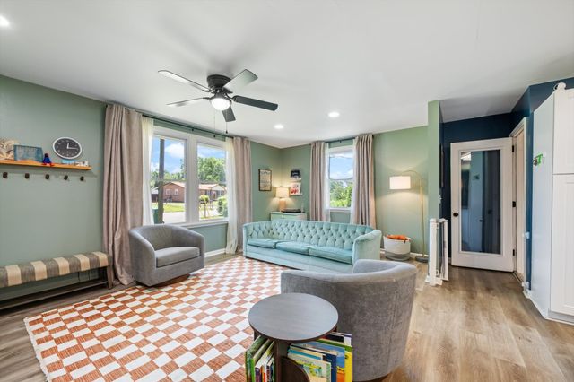 4848 Whittier Dr, Old Hickory, TN 37138