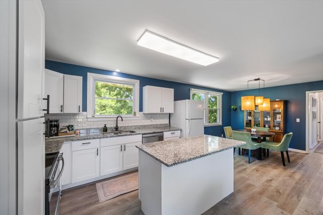 4848 Whittier Dr, Old Hickory, TN 37138