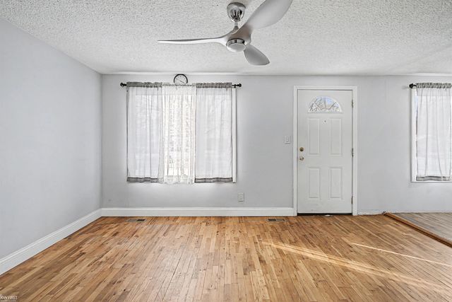 4452 Muriel Drive, Flint, MI 48506