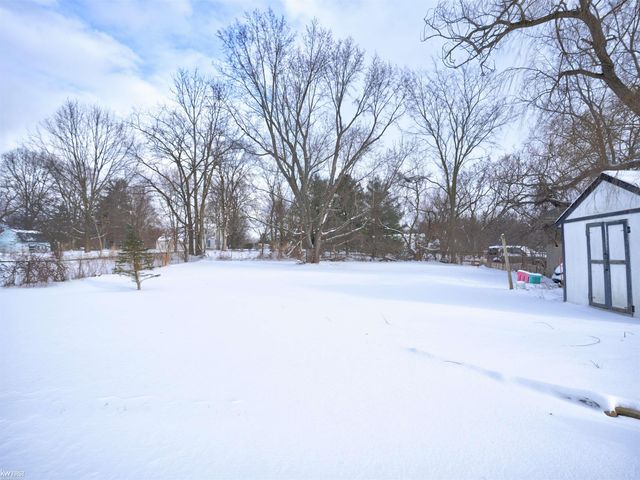 4452 Muriel Drive, Flint, MI 48506