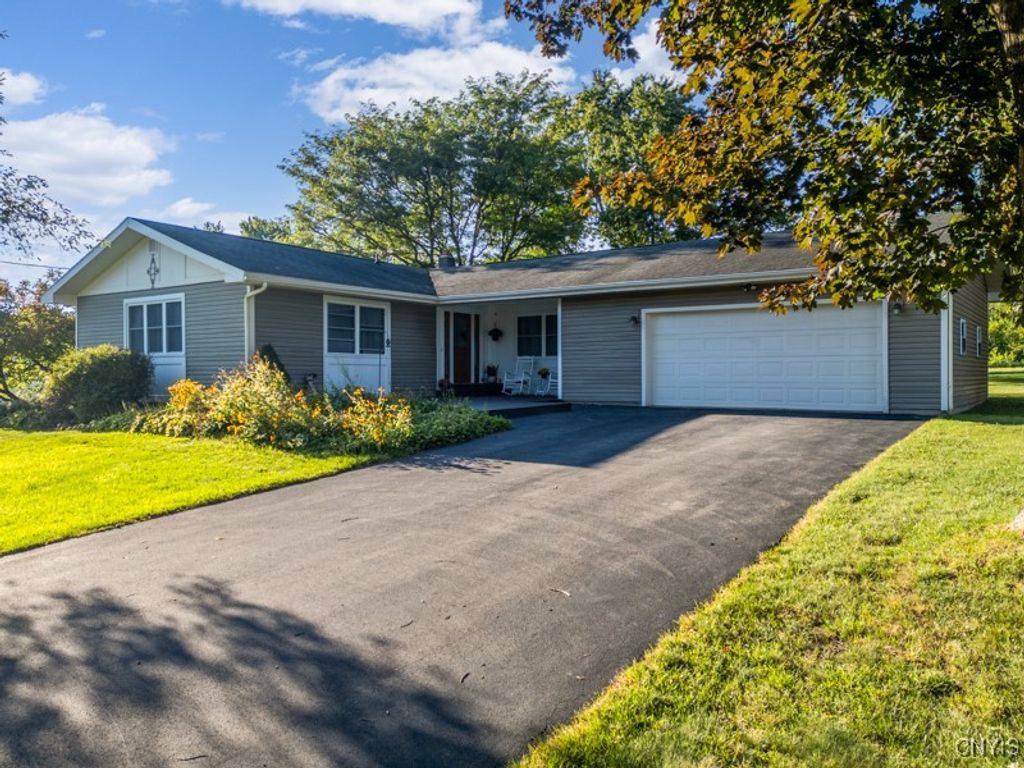 21 Huyck Avenue, Fairfield, NY 13406