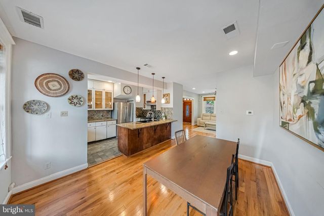 723 QUEBEC PL NW, Washington, DC 20010
