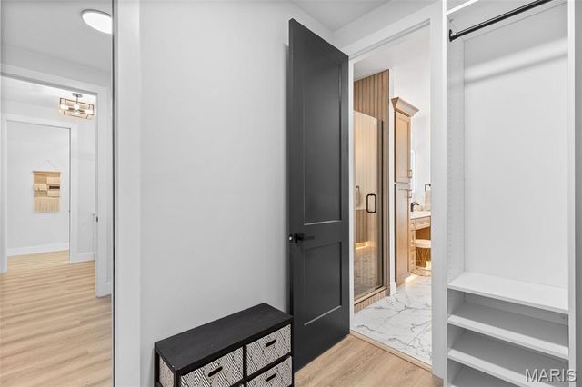 403 Rayburn Avenue, St Louis, MO 63127