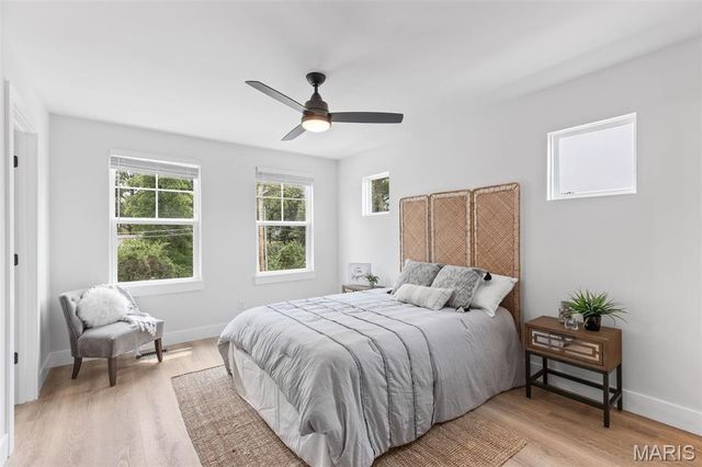 403 Rayburn Avenue, St Louis, MO 63127