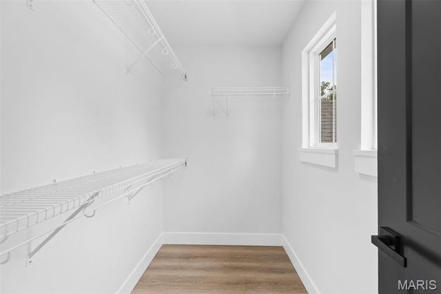 403 Rayburn Avenue, St Louis, MO 63127