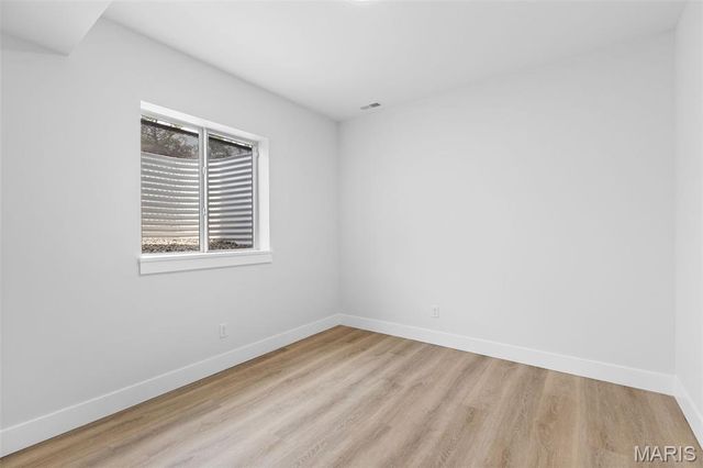 403 Rayburn Avenue, St Louis, MO 63127