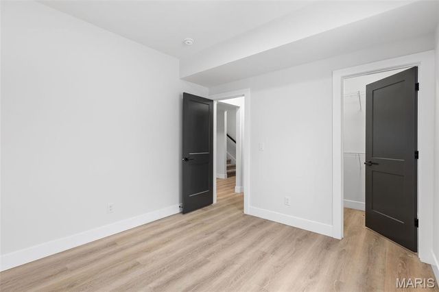 403 Rayburn Avenue, St Louis, MO 63127