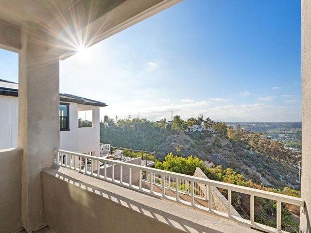 2954 Copley Ave, San Diego, CA 92116
