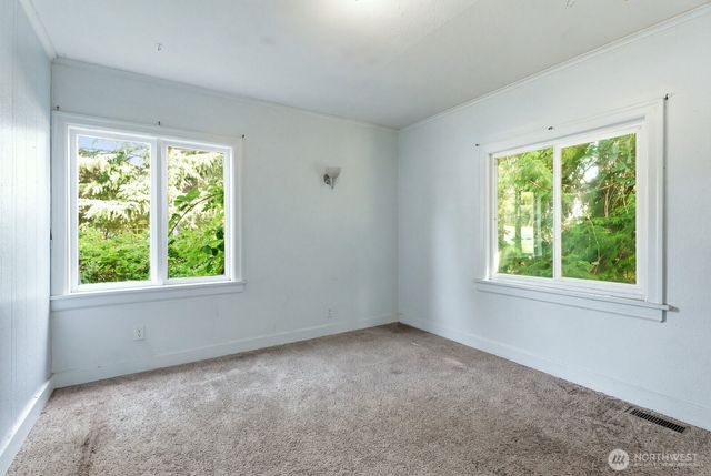 2714 204th Street SW, Lynnwood, WA 98036