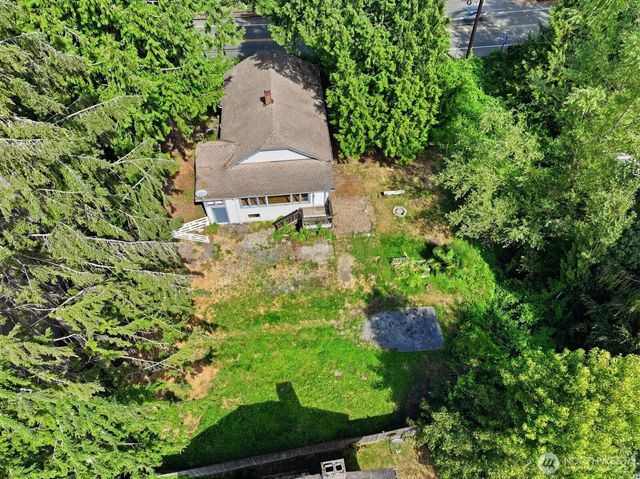 2714 204th Street SW, Lynnwood, WA 98036