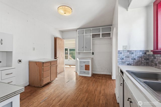 2714 204th Street SW, Lynnwood, WA 98036