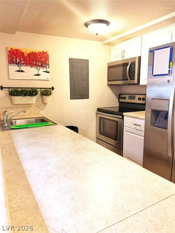 205 East Harmon Avenue 219, Las Vegas, NV 89169
