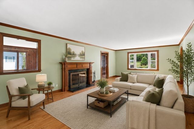 35 Swift Rd, Framingham, MA 01702