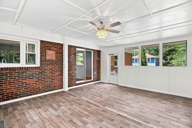 35 Swift Rd, Framingham, MA 01702