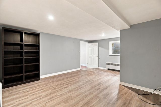 35 Swift Rd, Framingham, MA 01702