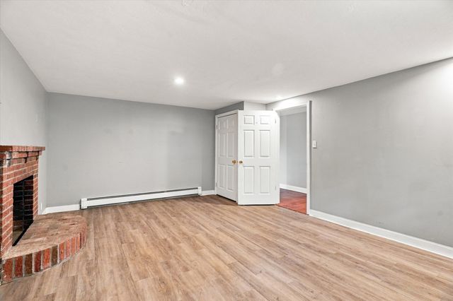 35 Swift Rd, Framingham, MA 01702