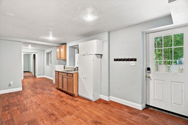 35 Swift Rd, Framingham, MA 01702