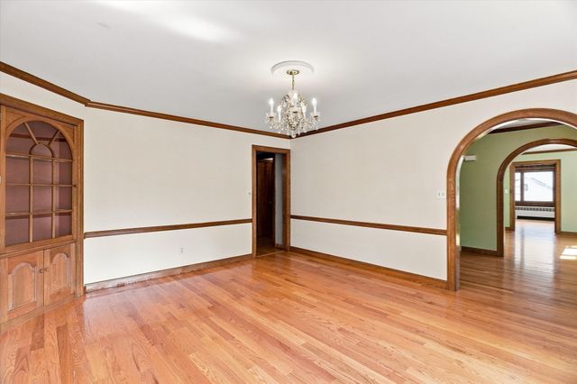 35 Swift Rd, Framingham, MA 01702