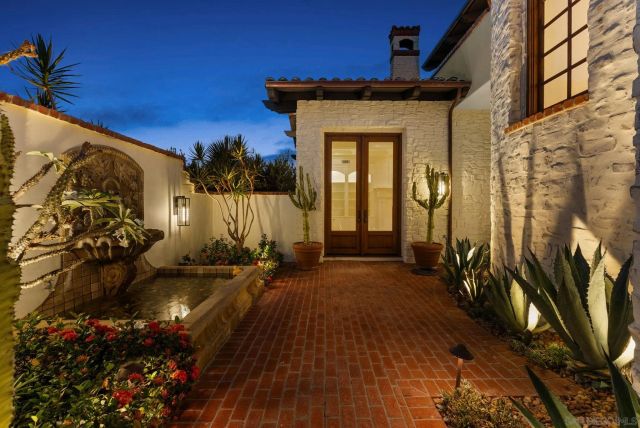 18446 Calle La Serra, Rancho Santa Fe, CA 92091