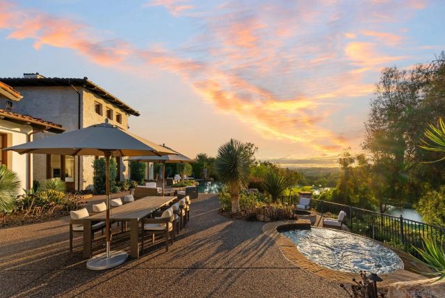 18446 Calle La Serra, Rancho Santa Fe, CA 92091