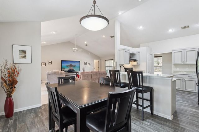 30768 PRESTWICK AVENUE, Sorrento, FL 32776