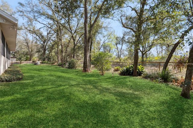 30768 PRESTWICK AVENUE, Sorrento, FL 32776