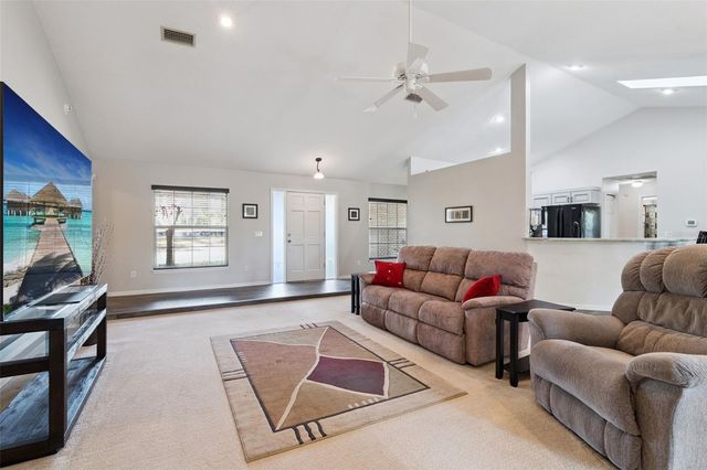 30768 PRESTWICK AVENUE, Sorrento, FL 32776