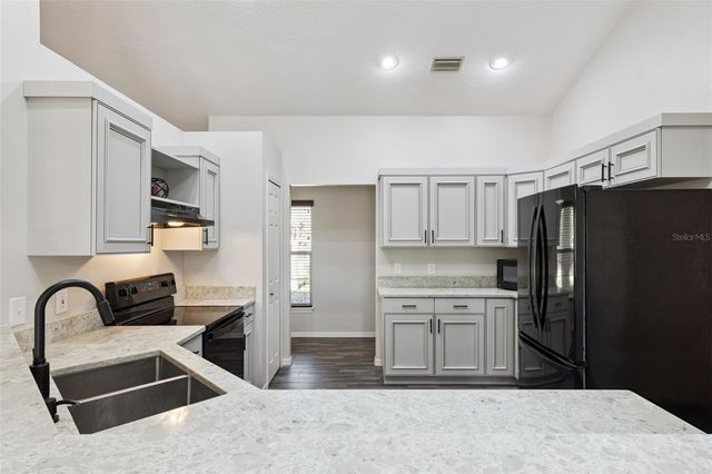 30768 PRESTWICK AVENUE, Sorrento, FL 32776