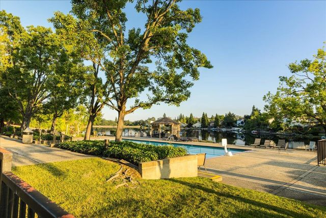 3417 Thornhill Dr, El Dorado Hills, CA 95762